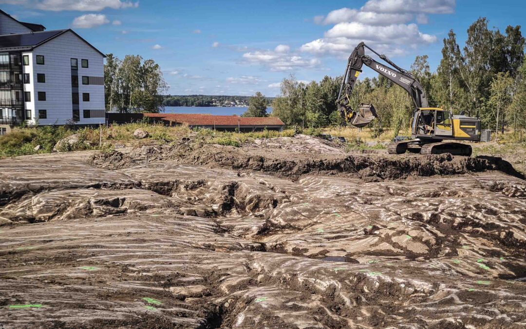Vi skrapar fram grunden till en bostadsrättsförening